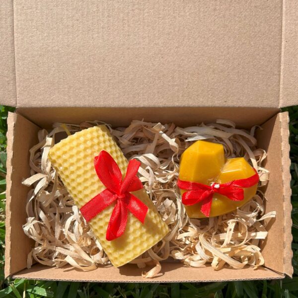 Heart beeswax candles gift